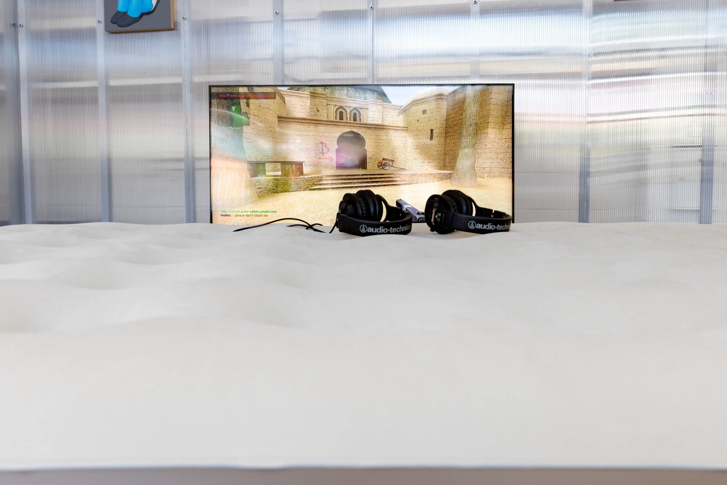 OHSH-Projects_CONTROL_Photography by Benjamin Deakin_Install Shot_web_45.jpg