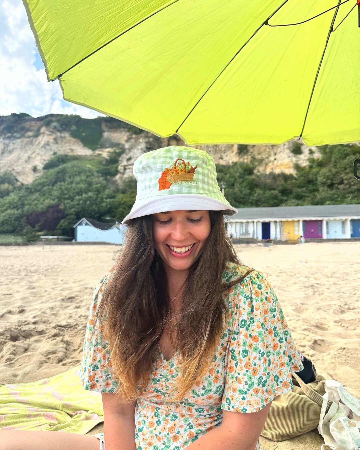 It&rsquo;s beach weather this week!!🌞 We made it out to Bournemouth today to enjoy the sea &amp; sun with our embroidered bucket hats and caps🌊 here&rsquo;s the lovely Emily in the Picnic Gingham Bucket Hat🥰