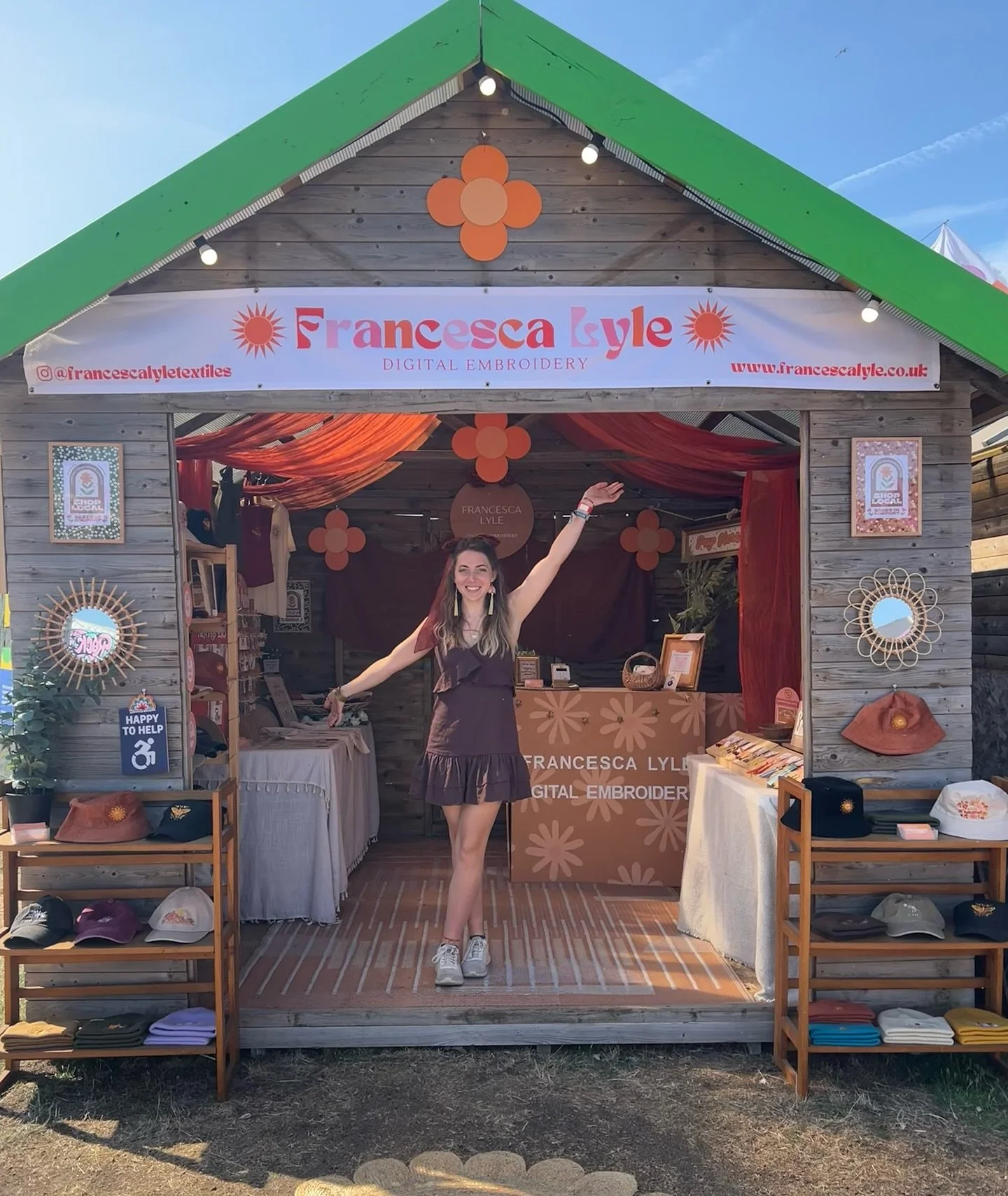 2025 Festival Season complete🎉 I made it through 6 weeks of camping, talking to thousands of people, setting up and packing down large structures &amp; displays in full on storms, driving an insane amount of miles, taking on many unforeseen challeng