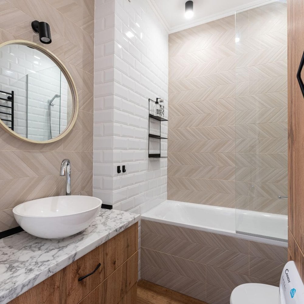 Bright bathroom after a deep clean