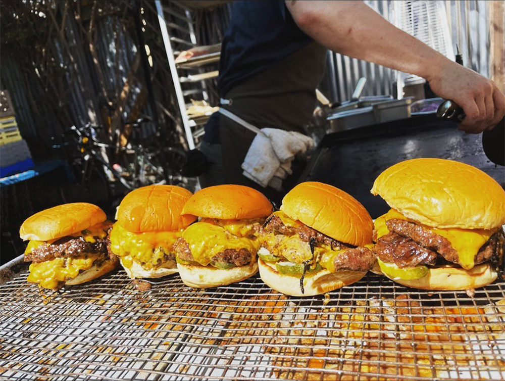 backyard-burgers-grill.png