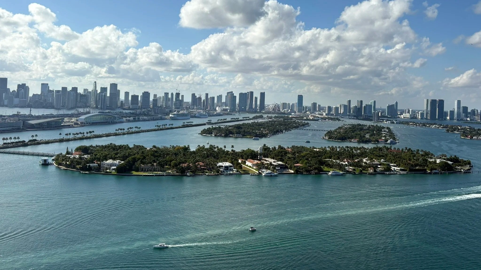 Best Luxury Condos in Miami: A Buyer's Guide to the Market's Defining Buildings