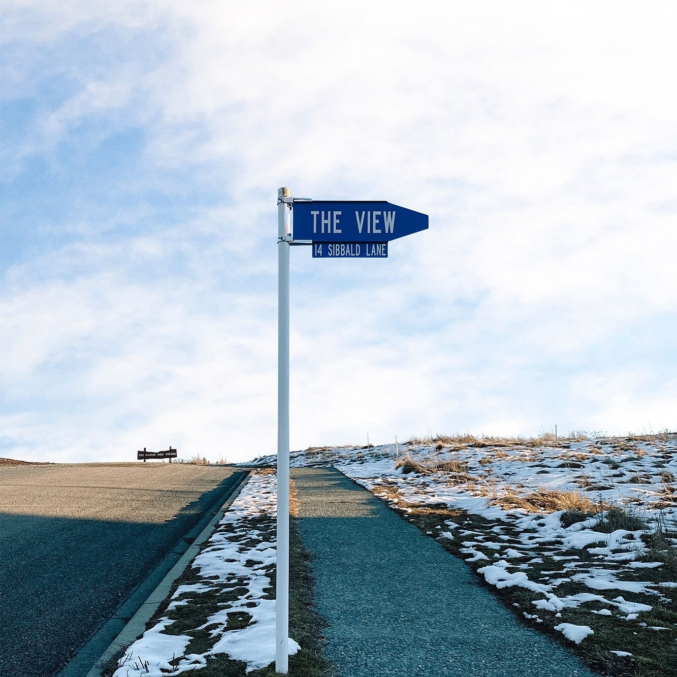 Find us at the top of The Carins in Lake Tekapo, where you can enjoy uninterrupted views of the lake and snow capped mountains 🏔️