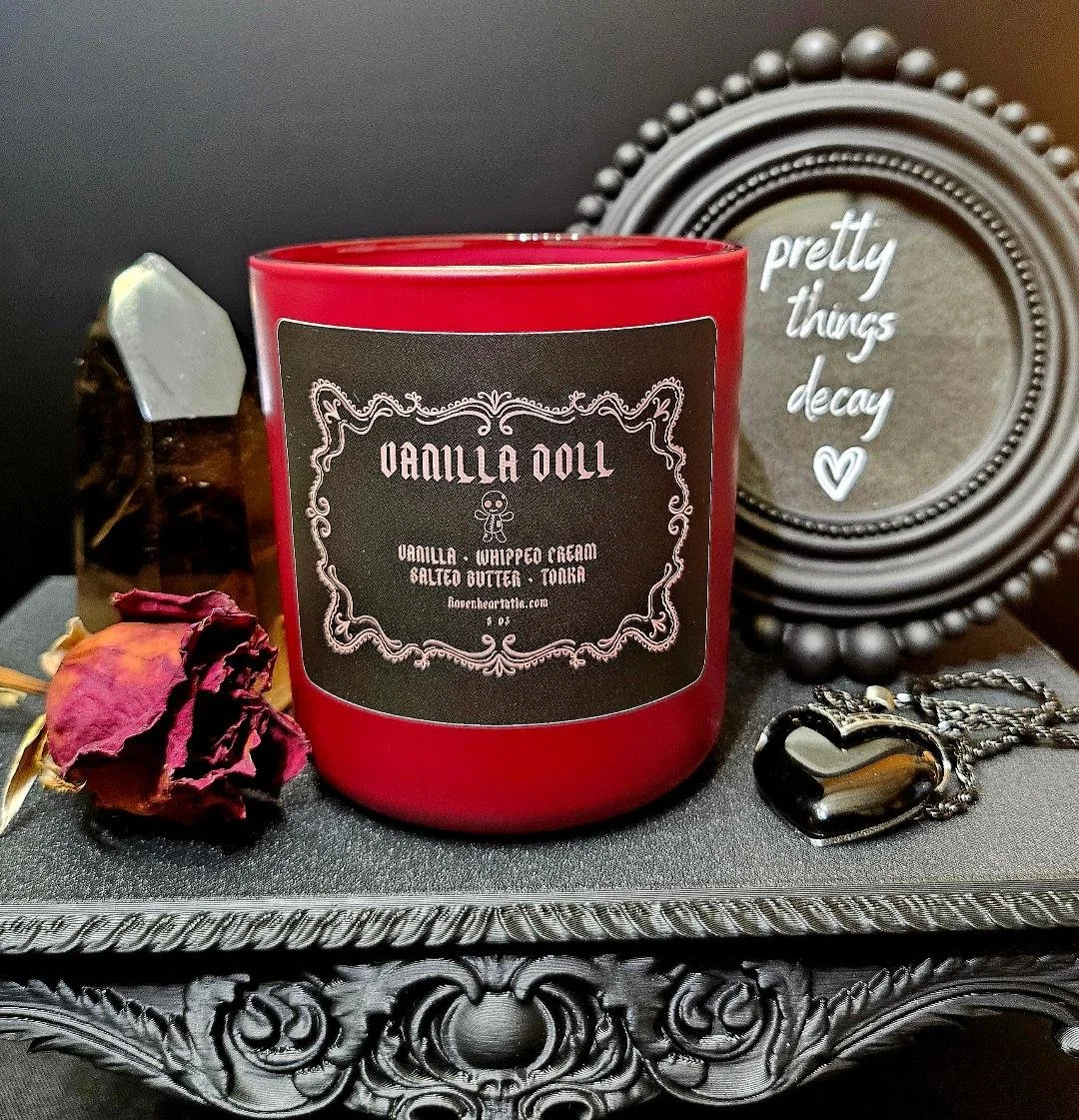 VANILLA DOLL