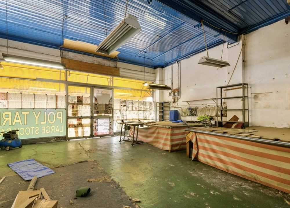 The building before Mrs Muttons, photo 3 of 10