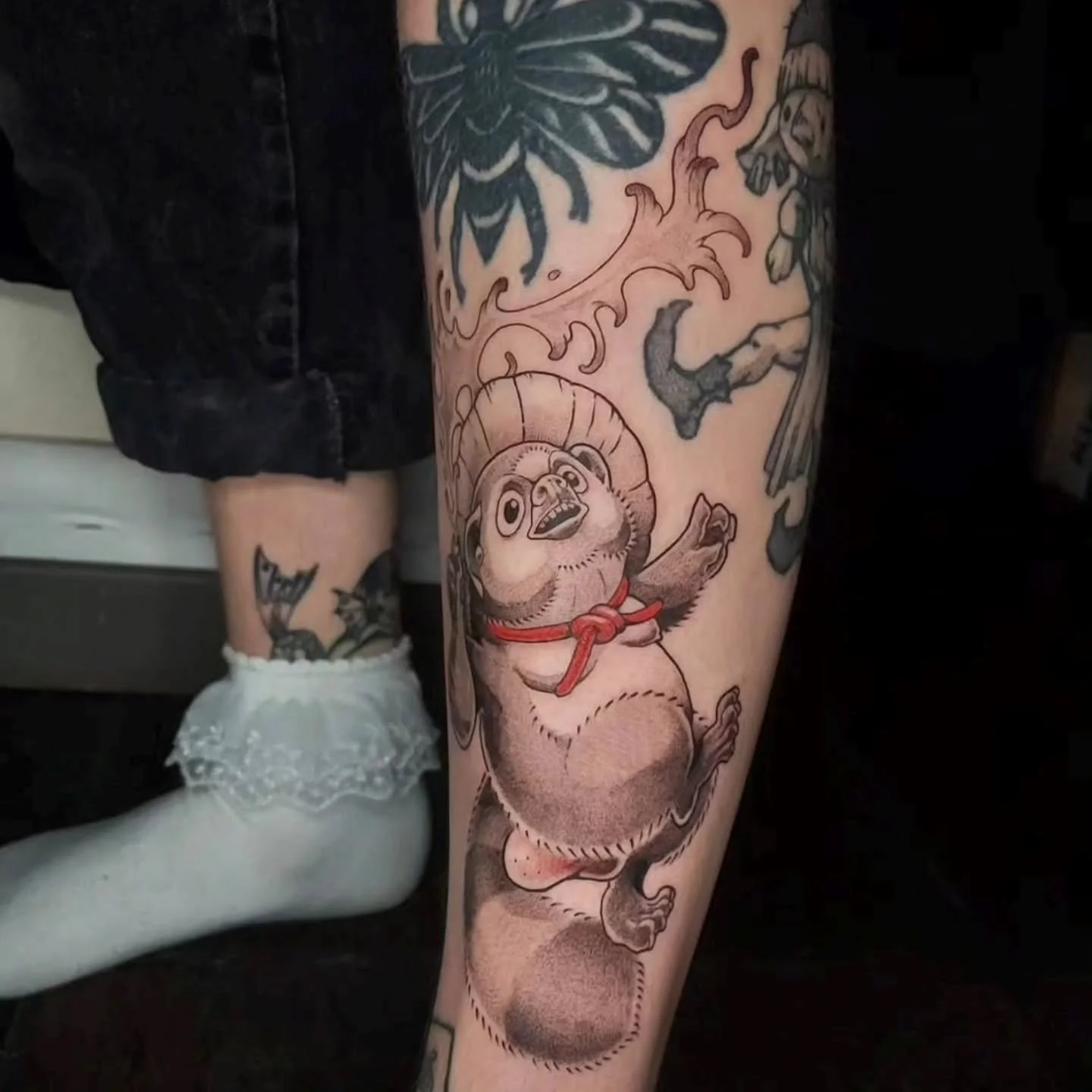 Tattoo by @vincentlitattoos 

#raccoontattoo #olympiatattoo #olympiawa #tengu #blackworktattoo