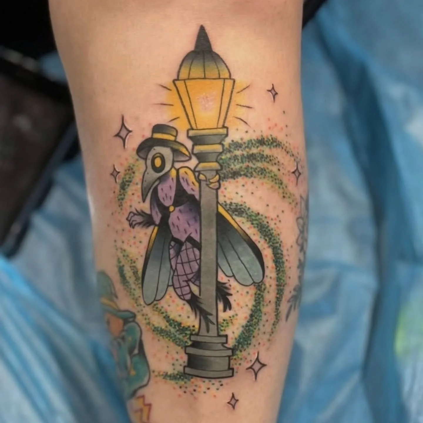 Tattoo by @bigmark.tattooer 

#mothman #mothmantattoo #olympiatattoo #olympiawa #traditionaltattoo