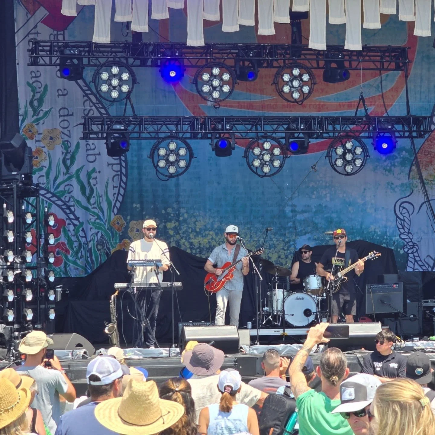 Day 2 of the @levitatemusicfestival was set off like dynamite with a super-charged set from South Shore favorite @aldouscollins .