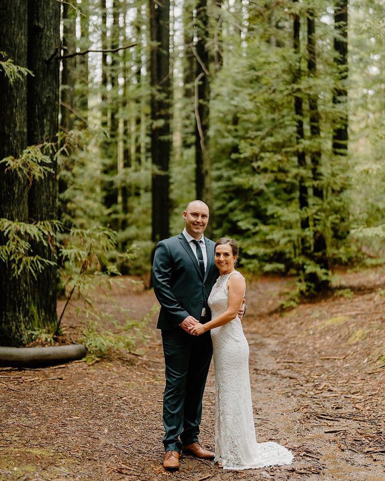 This is certainly an Elopement I won&rsquo;t forget🙈
Aaron and Meaghan&rsquo;s ceremony in the Magic Forest was nothing short of memorable. It&rsquo;s was a rain, hail and shine kind of day, with floodwaters, fallen trees and plenty of mosquitos all