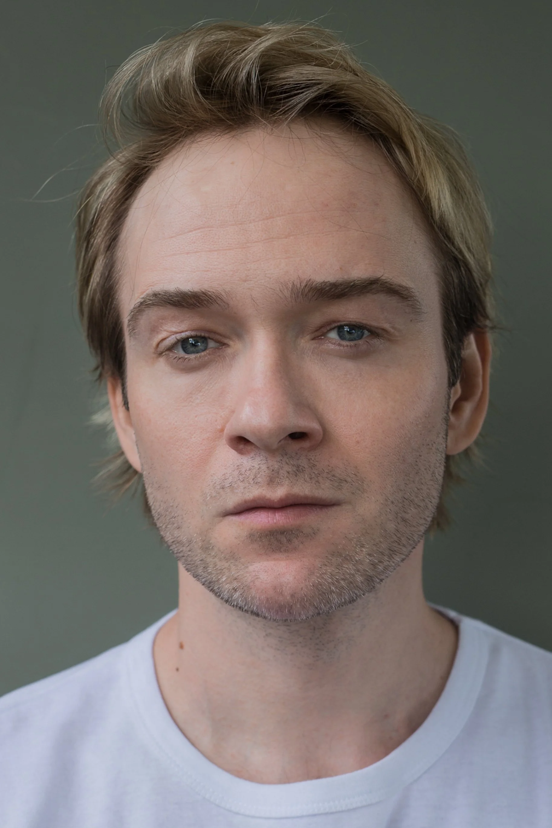 headshot (4).JPG