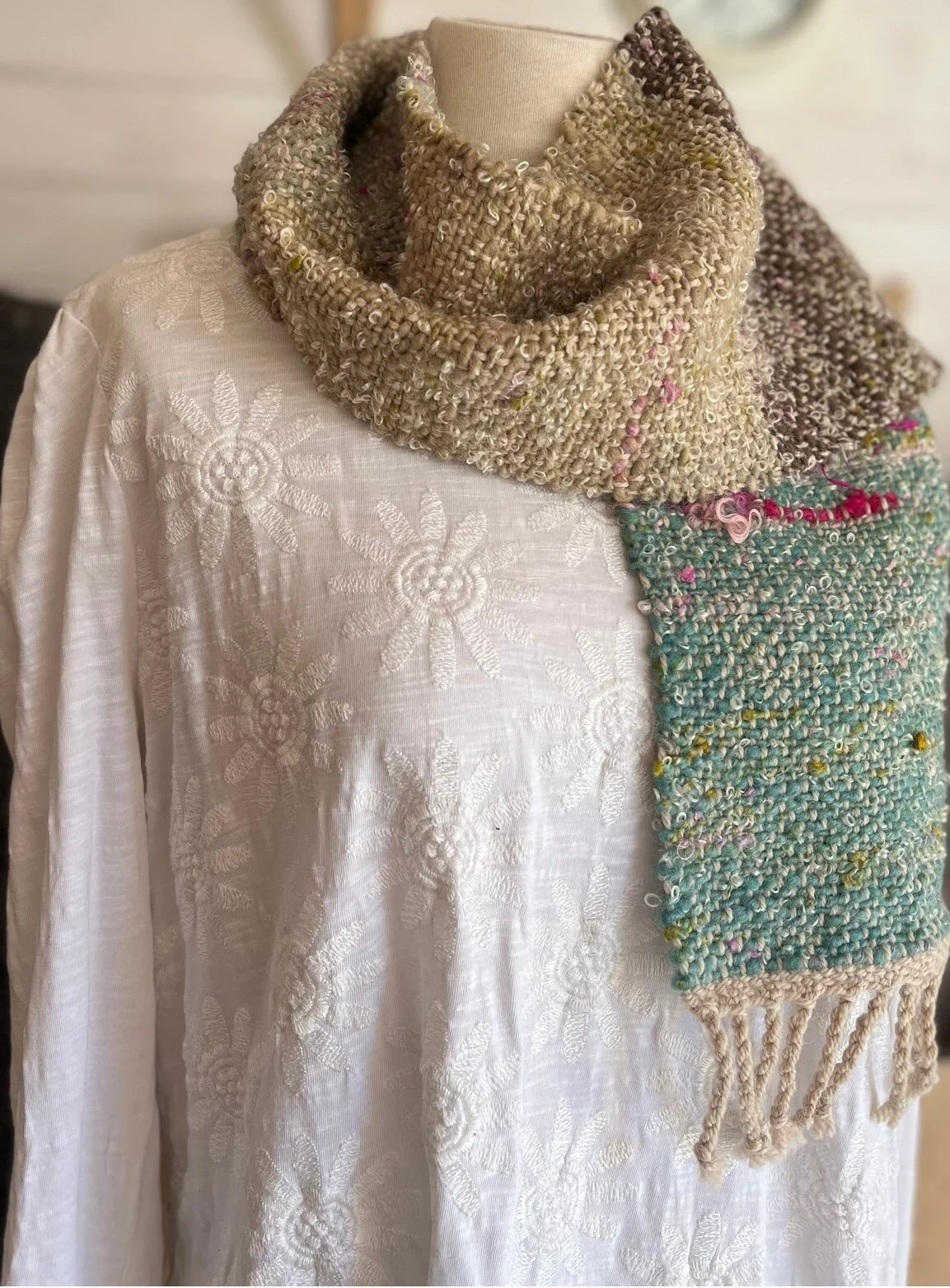 https://i.etsystatic.com/46522512/r/il/16616f/5330878451/il_fullxfull.5330878451_sadc.jpg