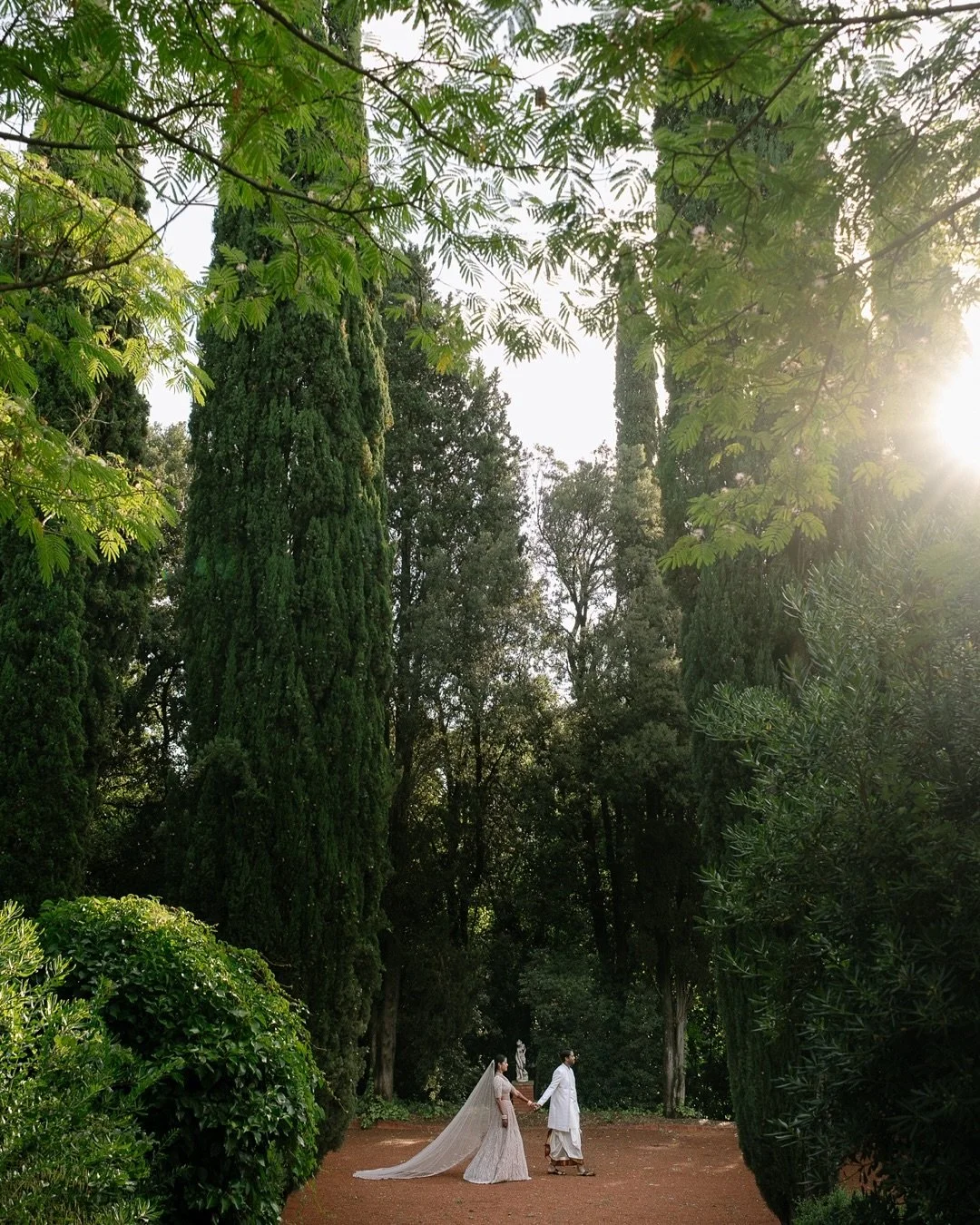 Ritee &amp; Ambrish,

July 2025, 
Barcelona

&mdash;

Shot with: @earnestedison @witekphotography @menezes.shawn 
Planner: @diwanbydesign 
Venue: @masiaegara 
Florist: @saviabrutaflor 
Catering: @jokercatering @cga.events 
Rentals: @abanik_rent_event