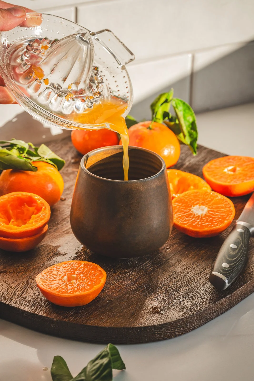 Clementine, pouring.jpg