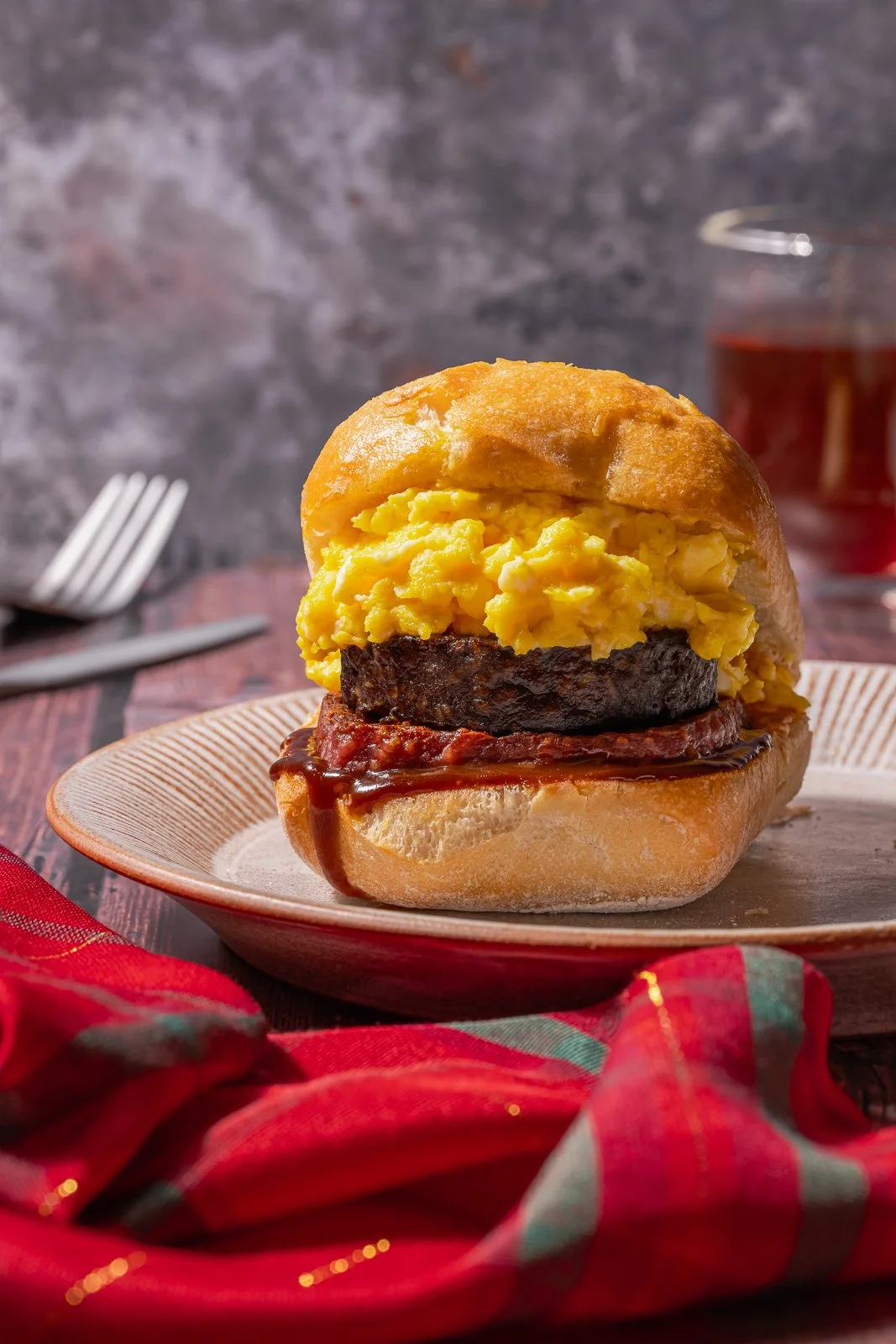 Simon Howie breakfast roll, with scrumbled eggs, WEB.jpg