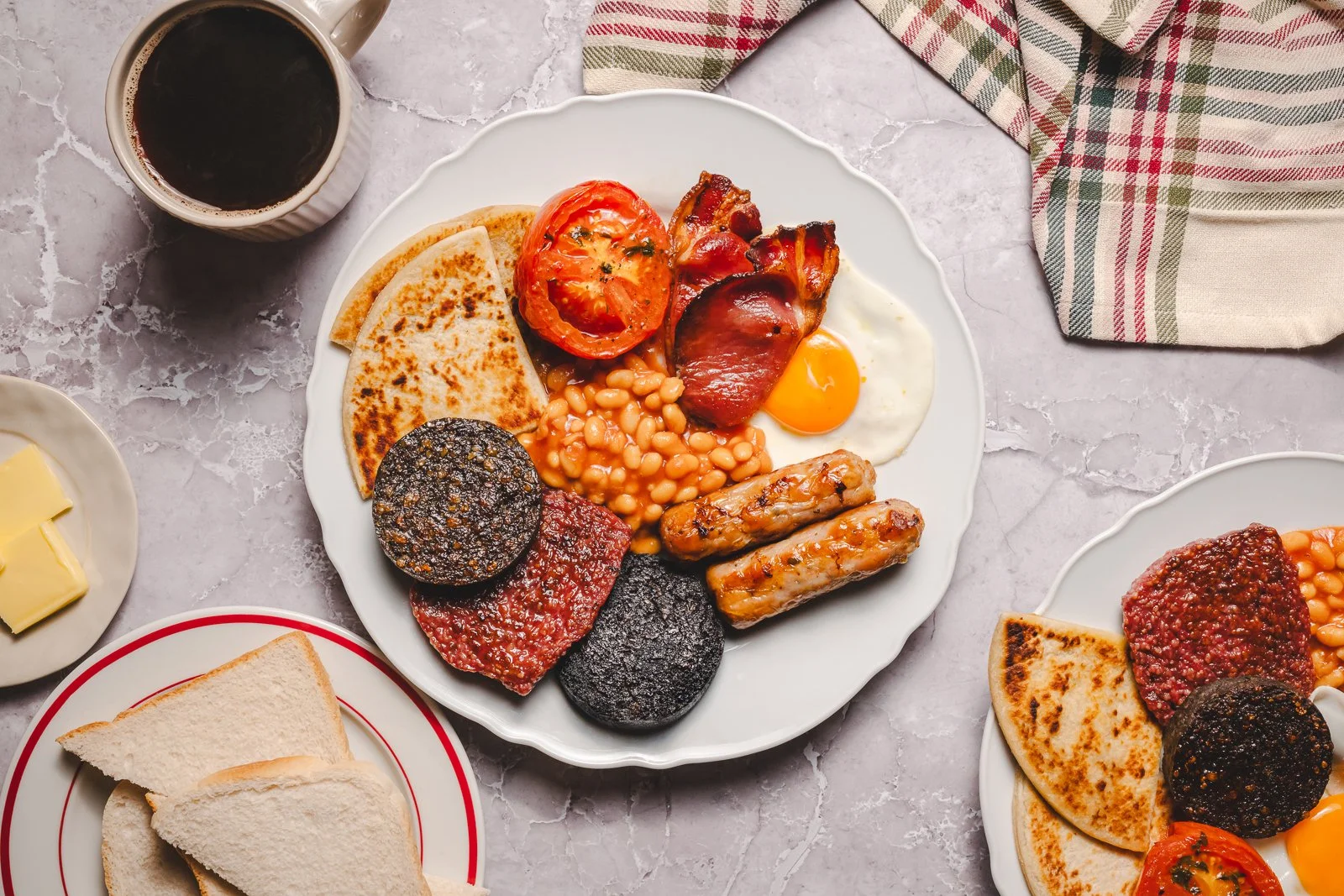 Simon Howie full Scottish breakfast, landscape, WEB.jpg