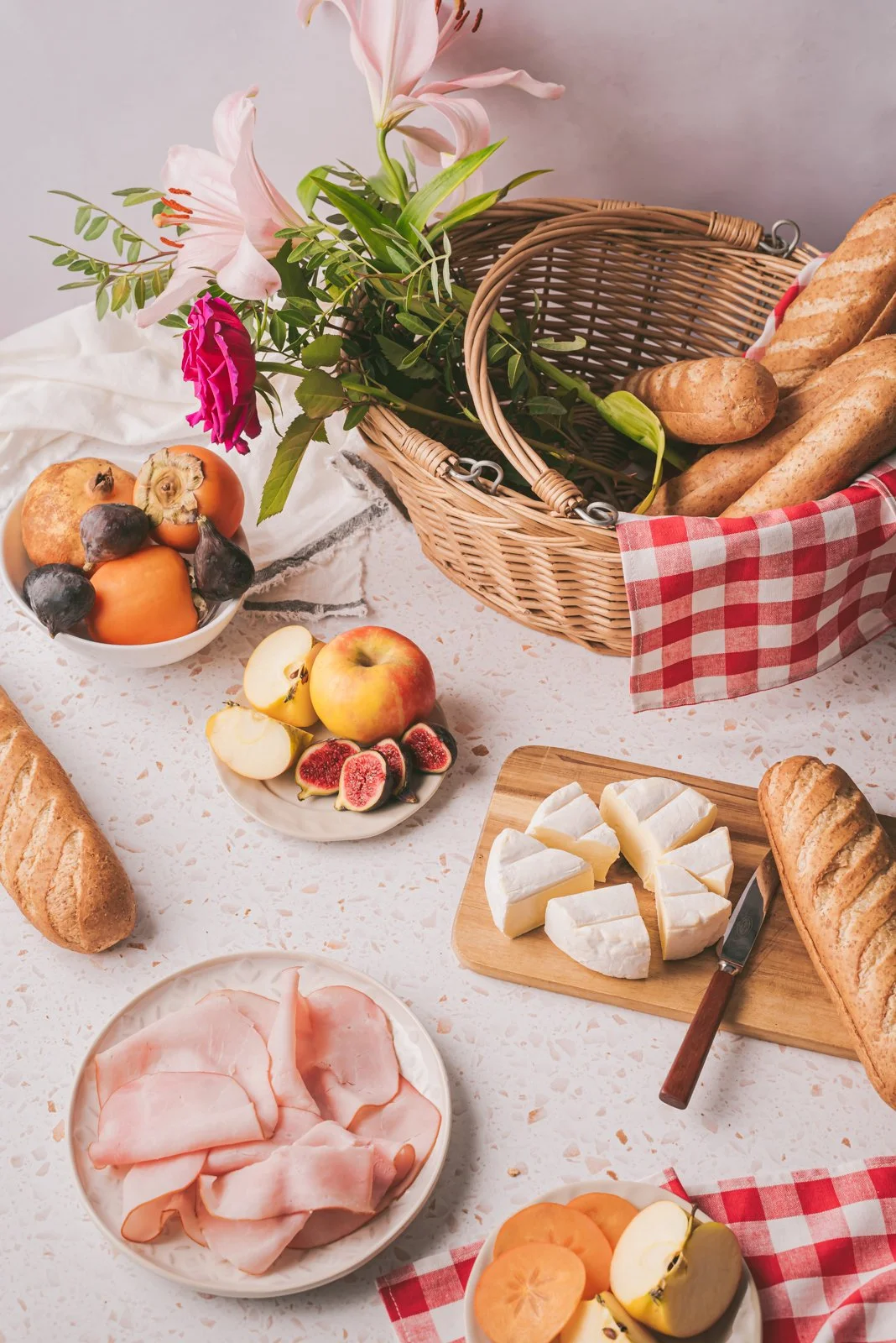 Picnic preparation wholemeal, WEB.jpg