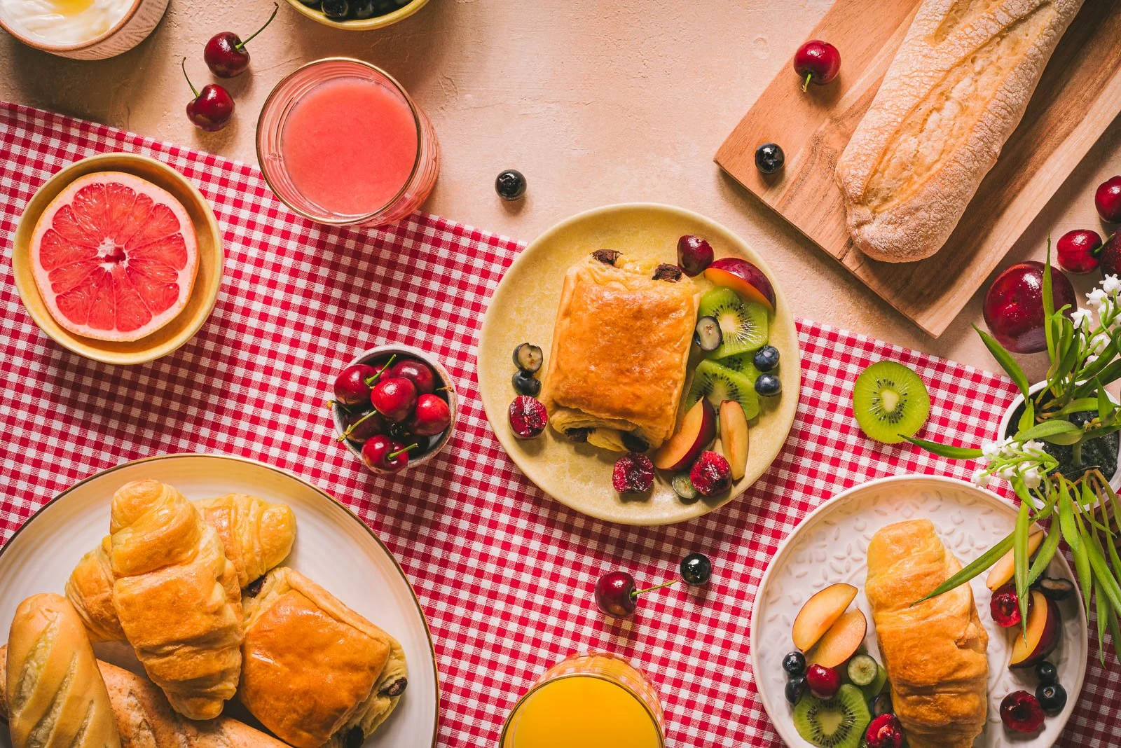 Summer brunch table - extra, WEB.jpg