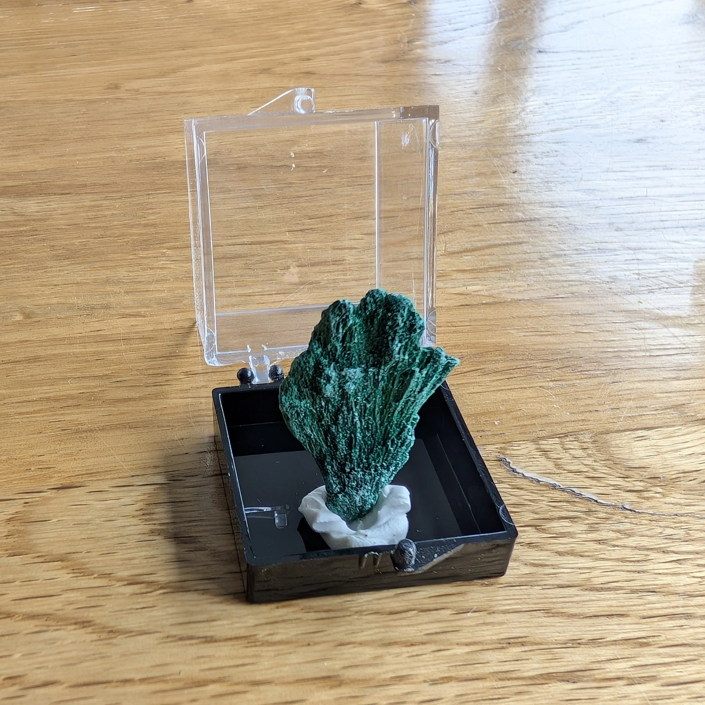 Malachite Thumbnail Specimen