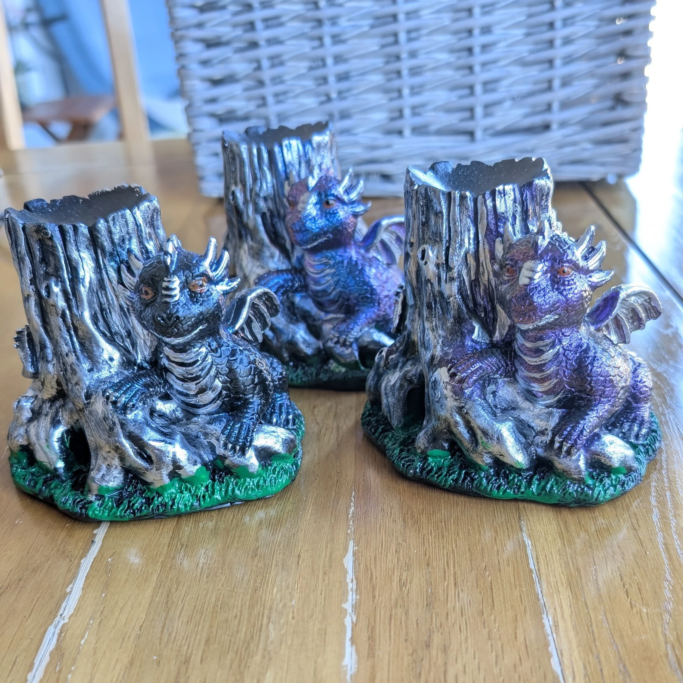 Baby Dragon Resin Sphere Stand/Holder