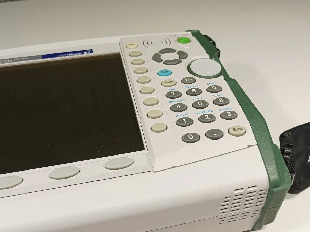 Anritsu MT8220A UMTS Master, Handheld Node B Analyzer #