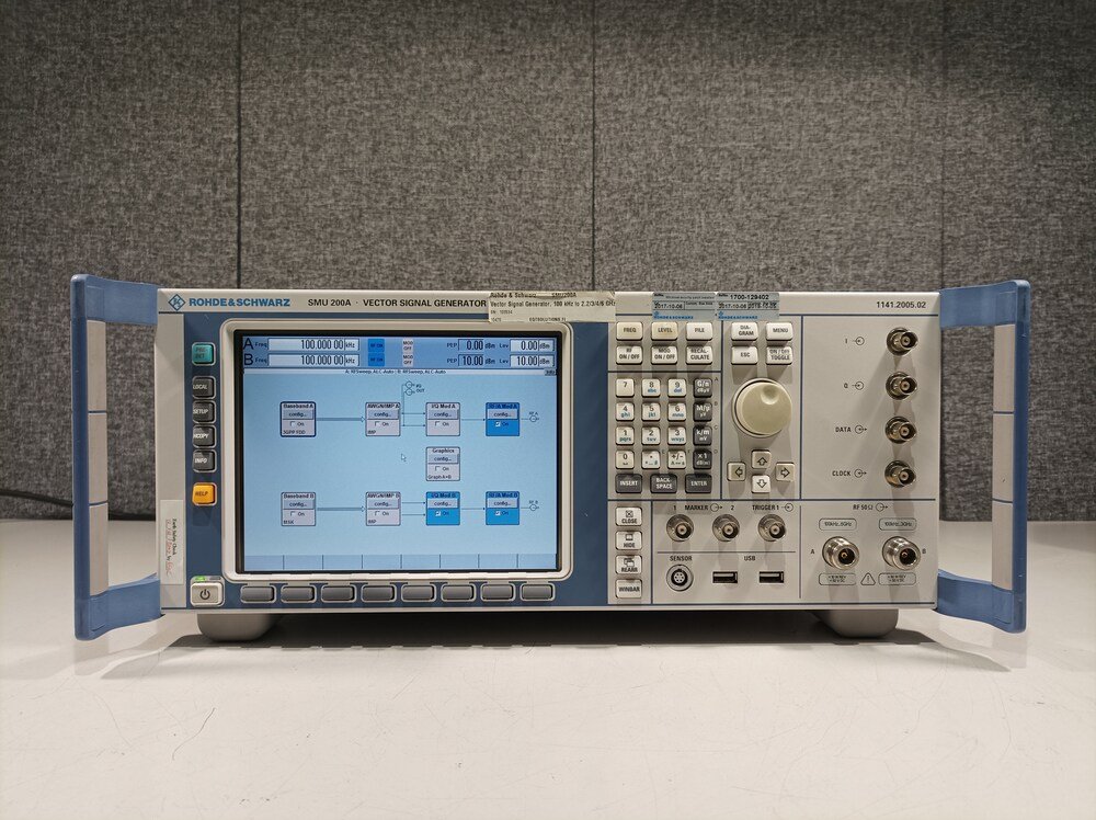 Rohde & Schwarz SMU200A, Vector Signal Generator, 100kHz-3GHz, Loaded with Options