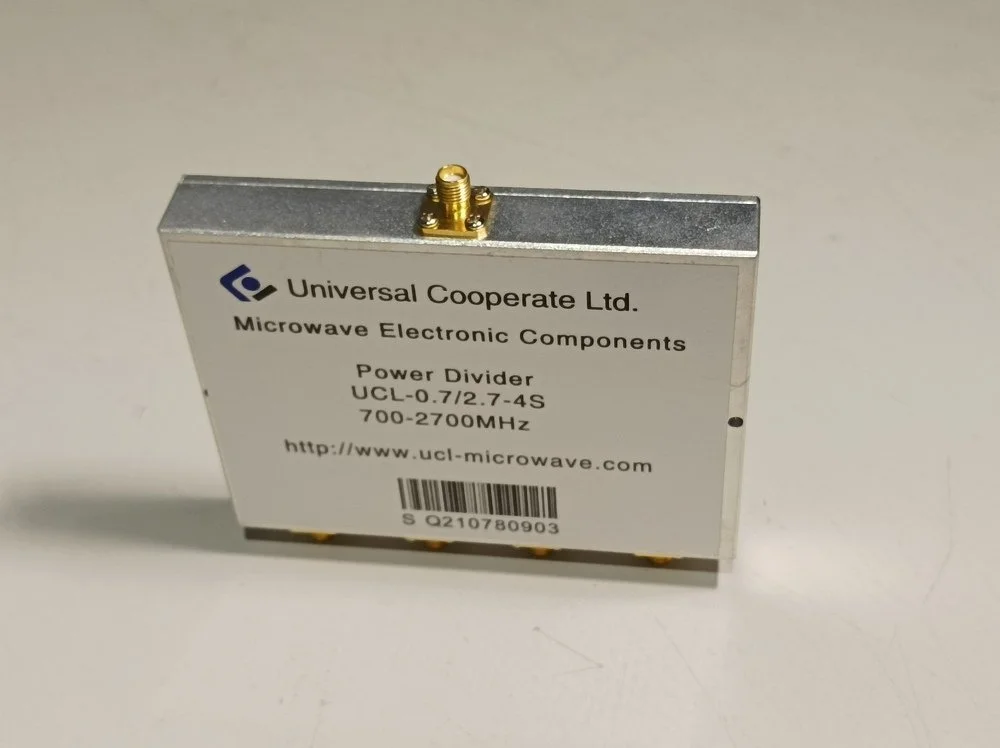 Universal, UCL-0.7/2.7-4S,  4-way Power Divider 700-2700 MHz