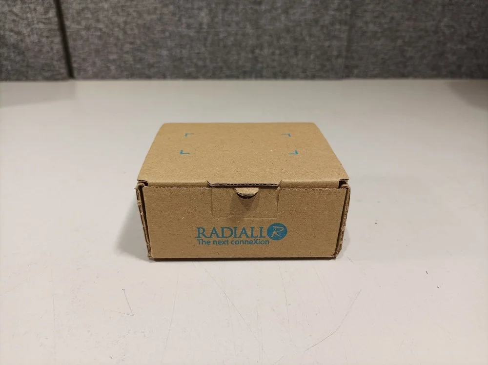 Radiall, R579423000, SMA, Failsafe Indicators, 0-18GHz, 28Vdc, 50 Ohms, Pins Terminals, Brand new in sales box #