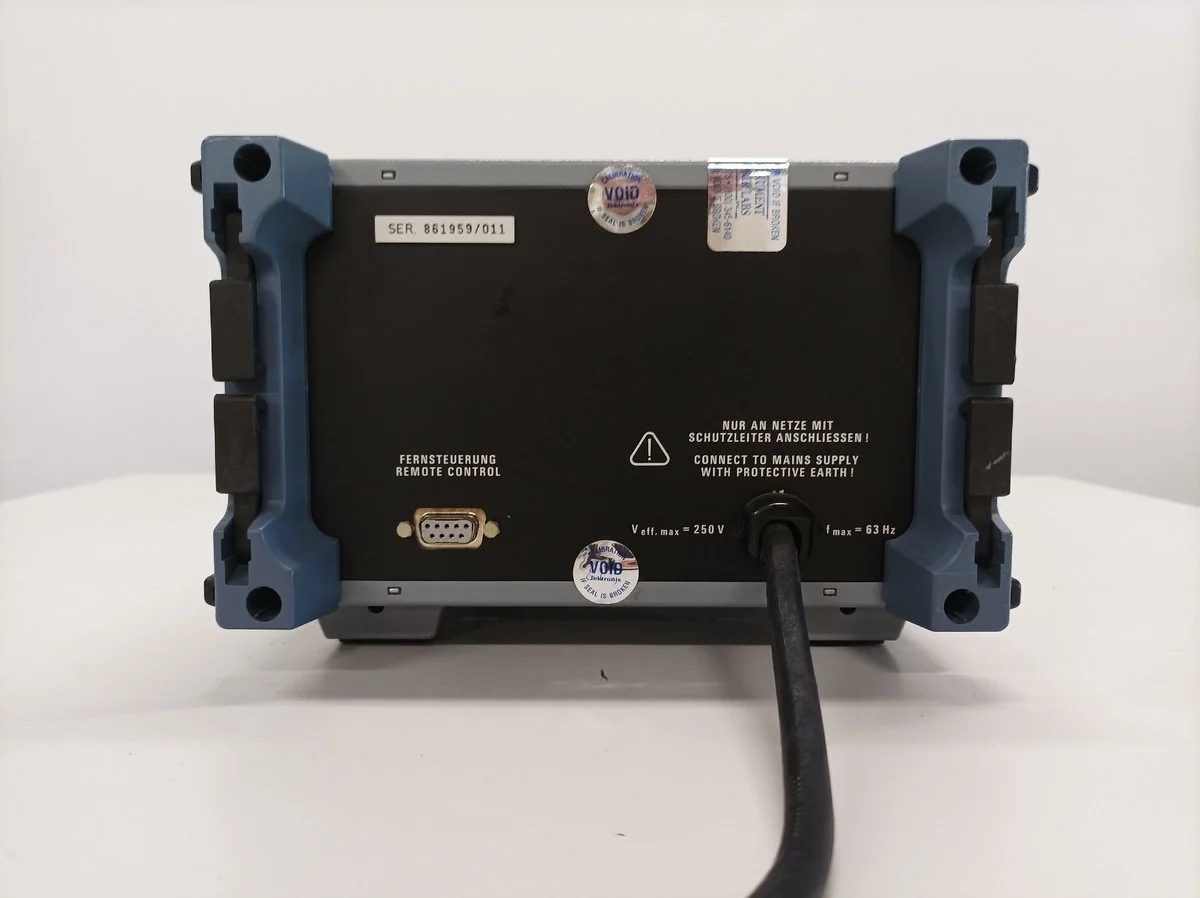 Rohde & Schwarz ESH 3-Z5, Two-Line V-Network, 50 Ohm