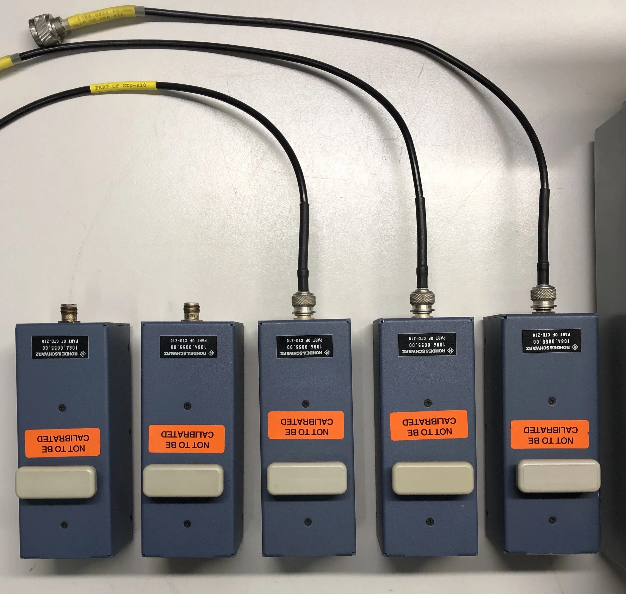 ROHDE & SCHWARZ CTD-Z 10, SHIELDED MOBILE ANTENNA COUPLING DEVICE