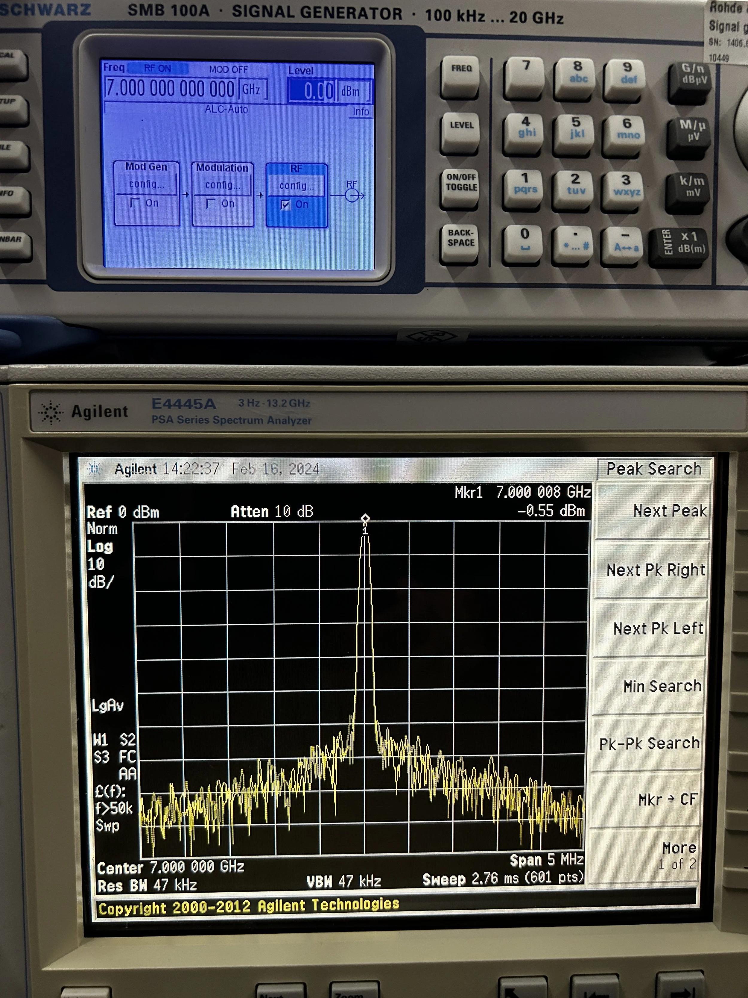 Agilent E4445A, PSA Series Spectrum Analyzer, 3Hz-13,2GHz
