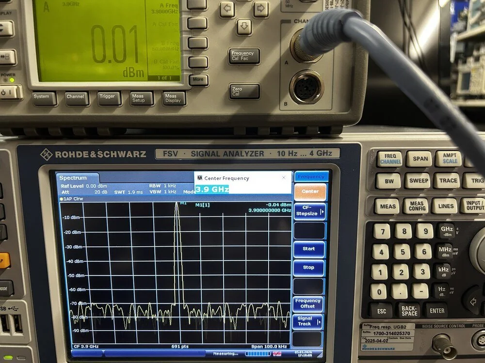 Rohde & Schwarz FSV4, Signal Analyzer, 10 Hz-4 GHz, OPT: B25, B29, K10, K72 #