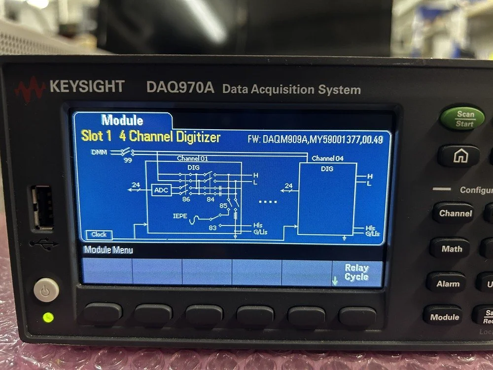 Keysight DAQ970A Data Acquisition system, 6 1/2 DMM