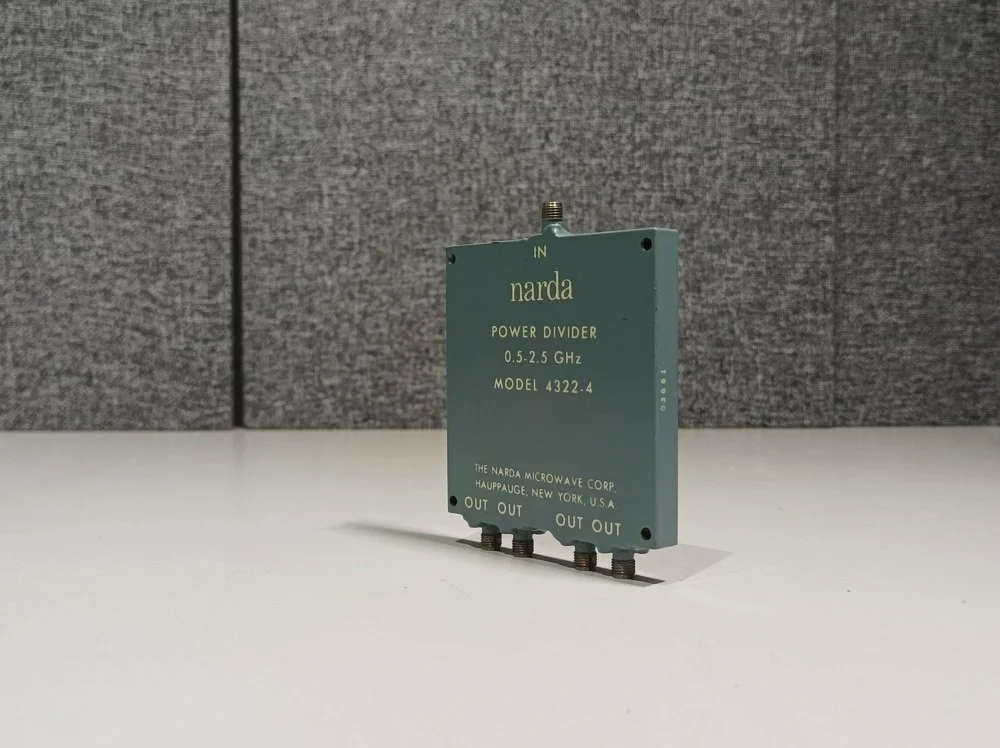 Narda 4422-4, 4-Way Power Divider, 0.5 - 2,5 GHz #