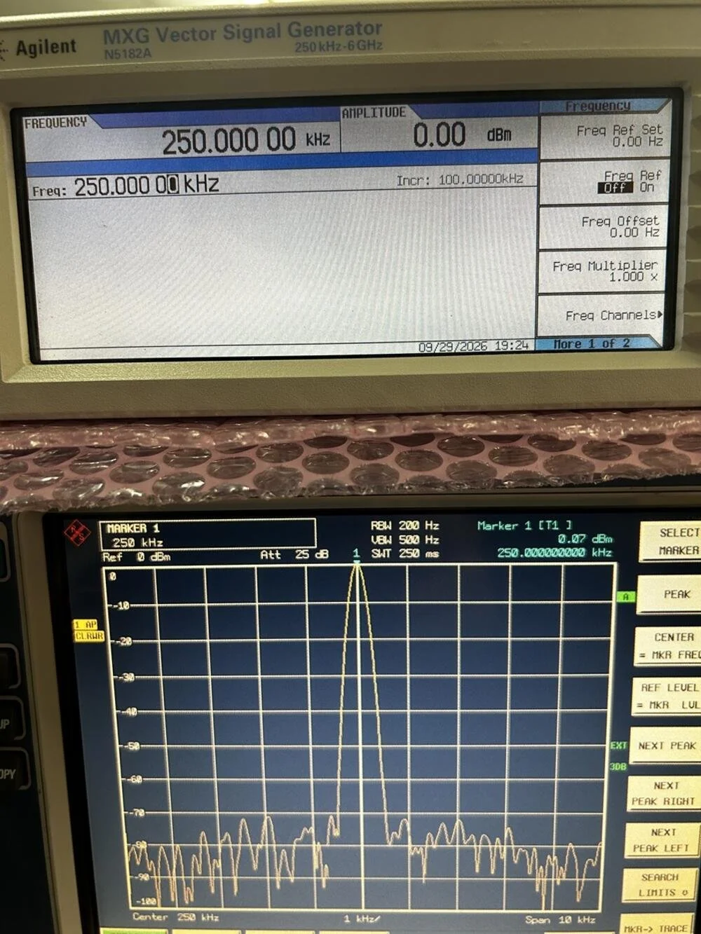 Agilent N5182A, MXG Vector Signal Generator, 250kHz -6GHz #