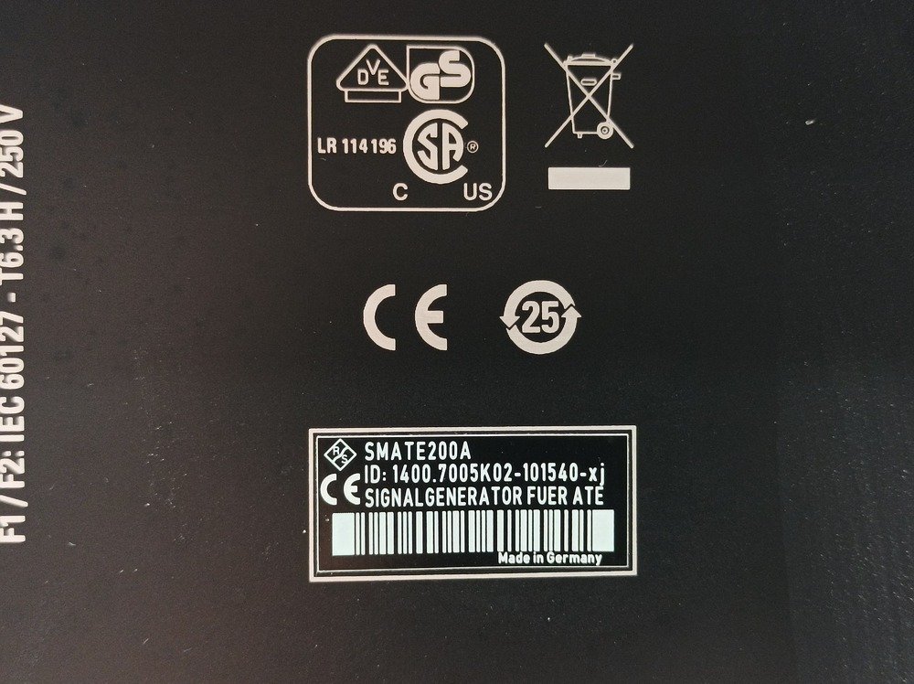 Rohde & Schwarz SMATE200A, Vector Signal Generator, 100kHz-6GHz, loaded with options 101540#