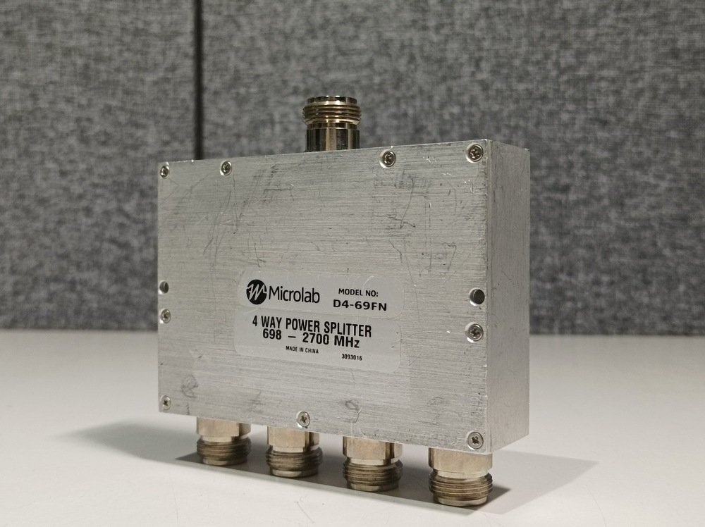Microlab D4-69FN, 4-Way Power Splitter, 698-2700 MHz #