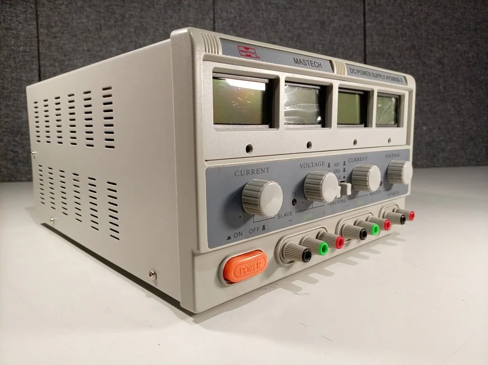 Mastech HY3005D-3, DC Power Supply 50Hz, 207-253V