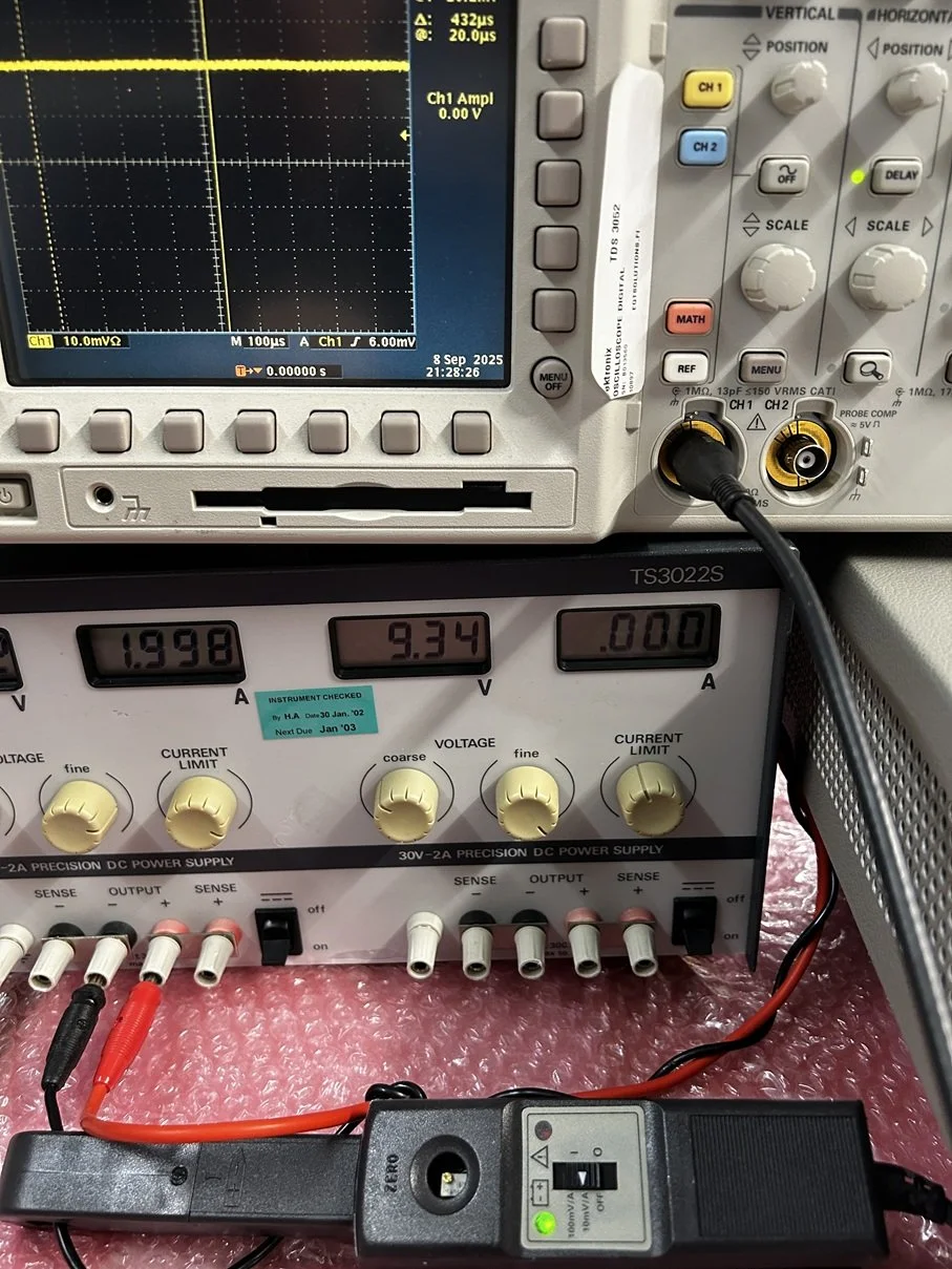 Tektronix A622, Current Probe, AC/DC - 100 kHz, 50 mA - 100 A #