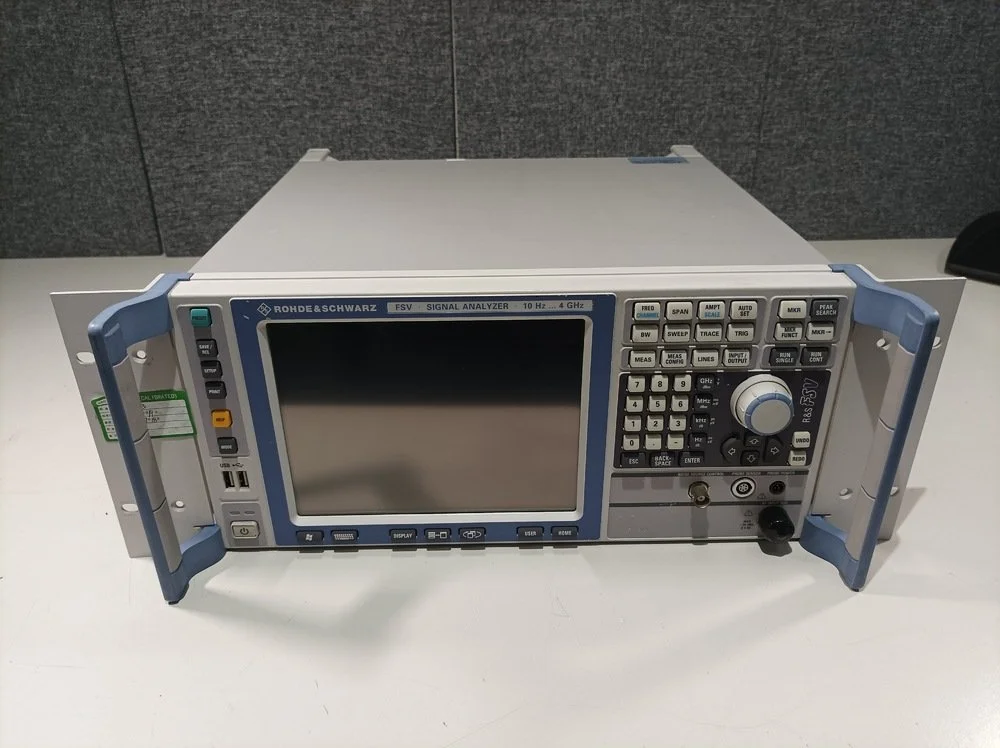 Rohde & Schwarz FSV4, Signal Analyzer, 10 Hz-4 GHz, OPT: B25, B29, K10, K72, K100 #