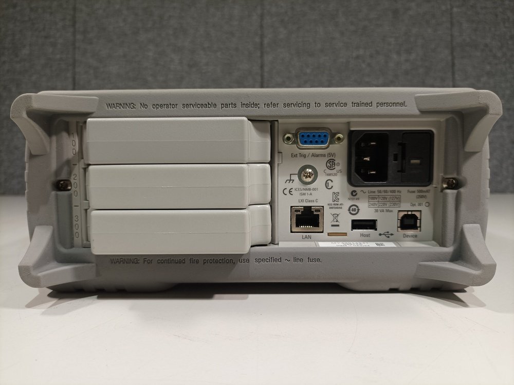 Agilent 34972A, LXI Data Acquisition/Switch Unit