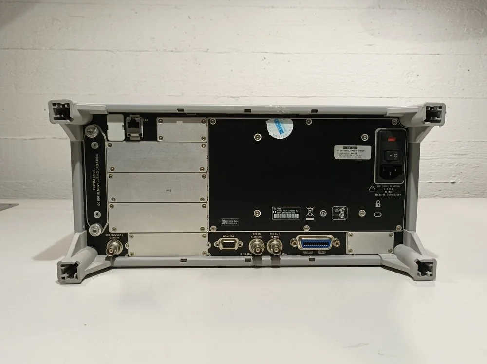 Rohde & Schwarz FSV3, Signal Analyzer, 10Hz-3.6GHz, OPT: B25, B29, K10, K72, 102511-Kj #