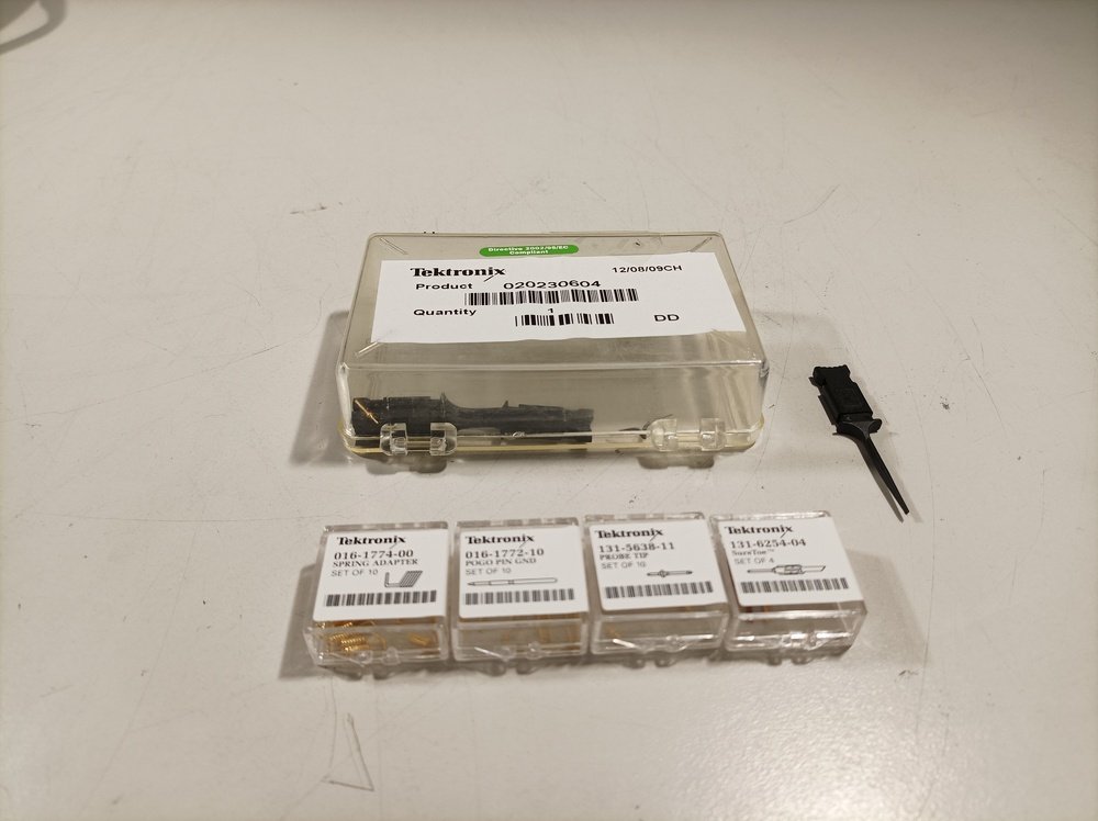 Tektronix P7240, Typical probe, 4GHz, In case with accessories #
