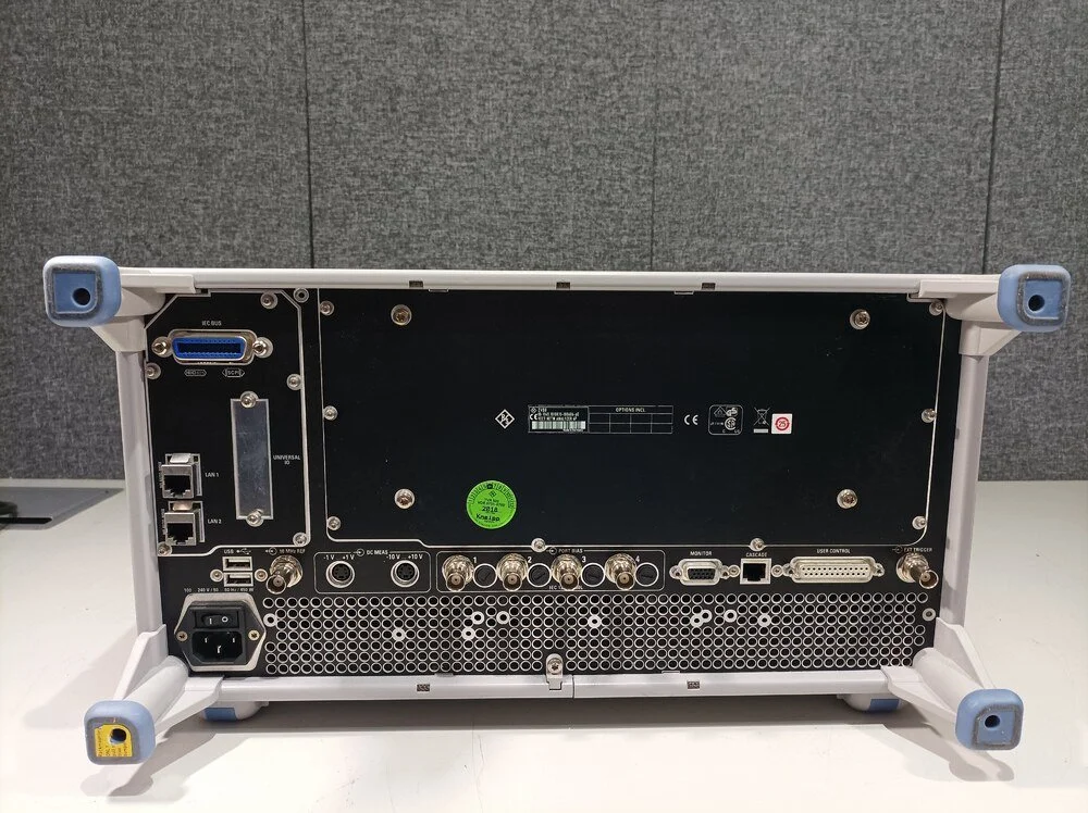 Rohde & Schwarz ZVB8, Vector Network Analyzer, 300 kHz-8 GHz, 4-port #