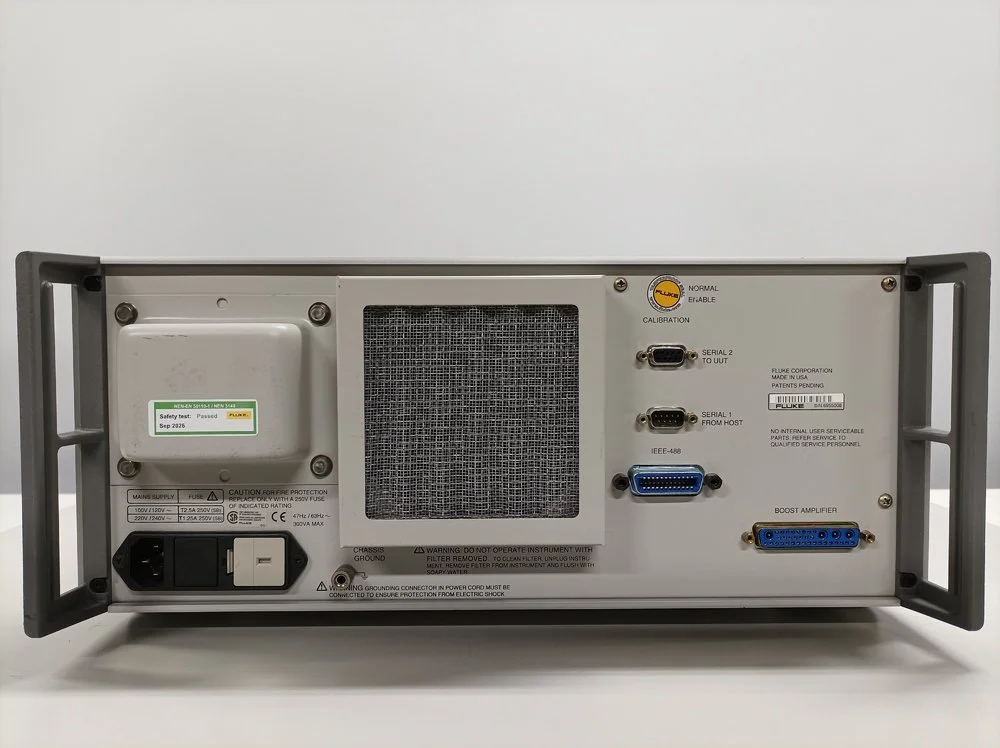 Fluke 5500A Calibrator with option 5500A-SC, OEM cal. 09/2026