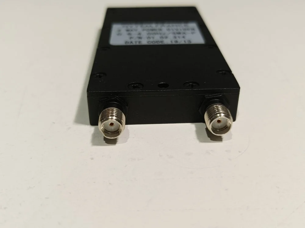 Hytem 01.02.314, 2 Way Power Divider 0.6-4.0 GHz/SMA-F #