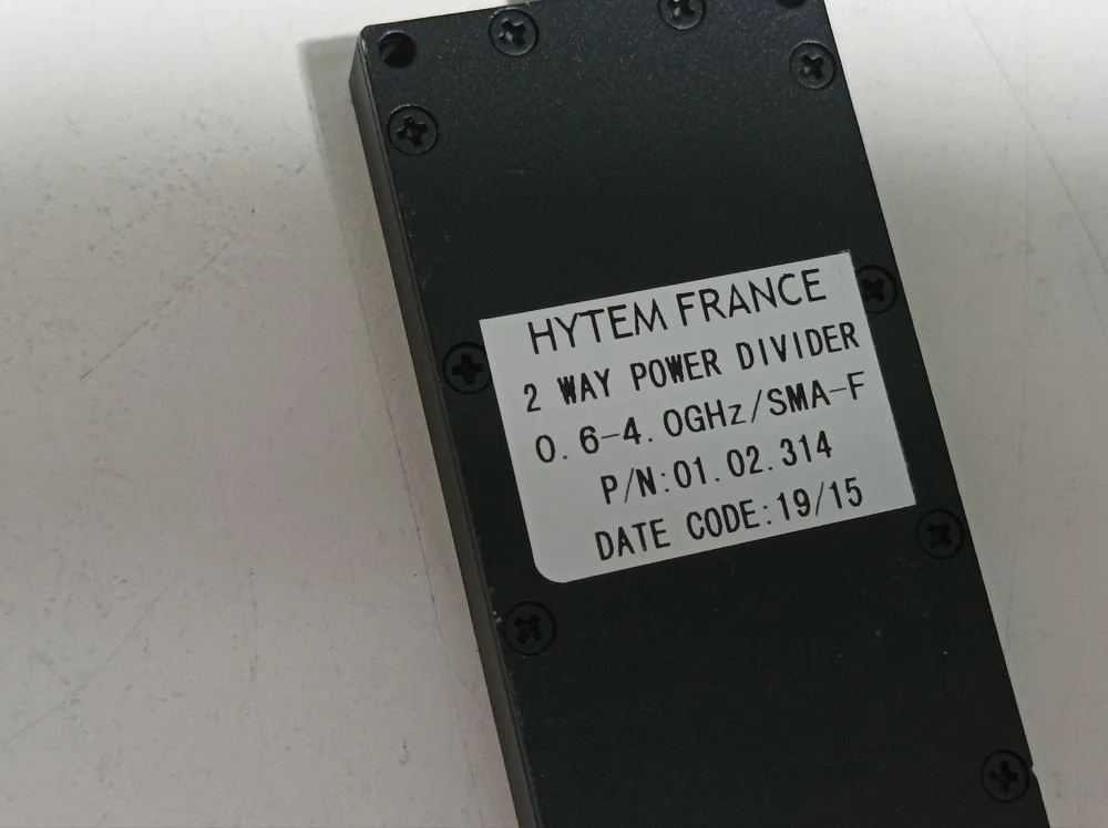 Hytem 01.02.314, 2 Way Power Divider 0.6-4.0 GHz/SMA-F #