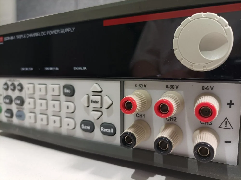 Keithley 2230-30-1, Triple Channel DC Power Supply, 30V/6V, 1.5A/5A, 120W #