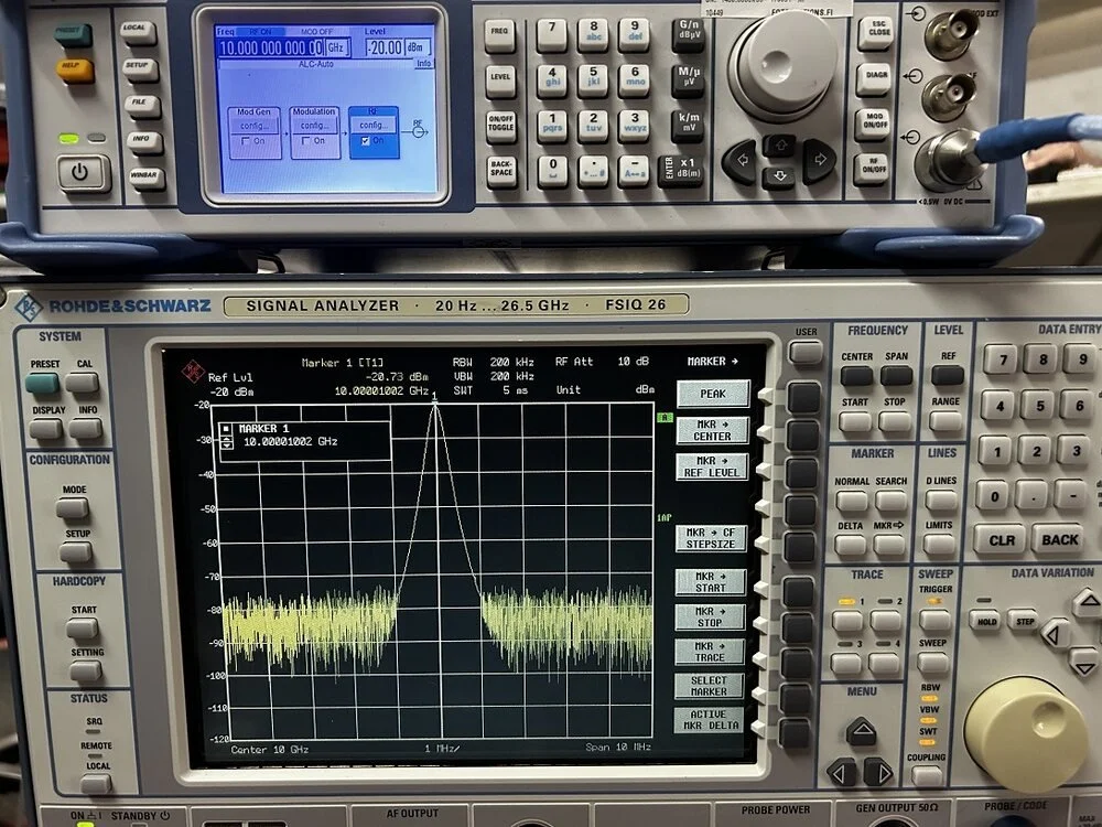 Rohde & Schwarz FSIQ26, Signal Analyzer, 20Hz-26.5GHz, Loaded with Options