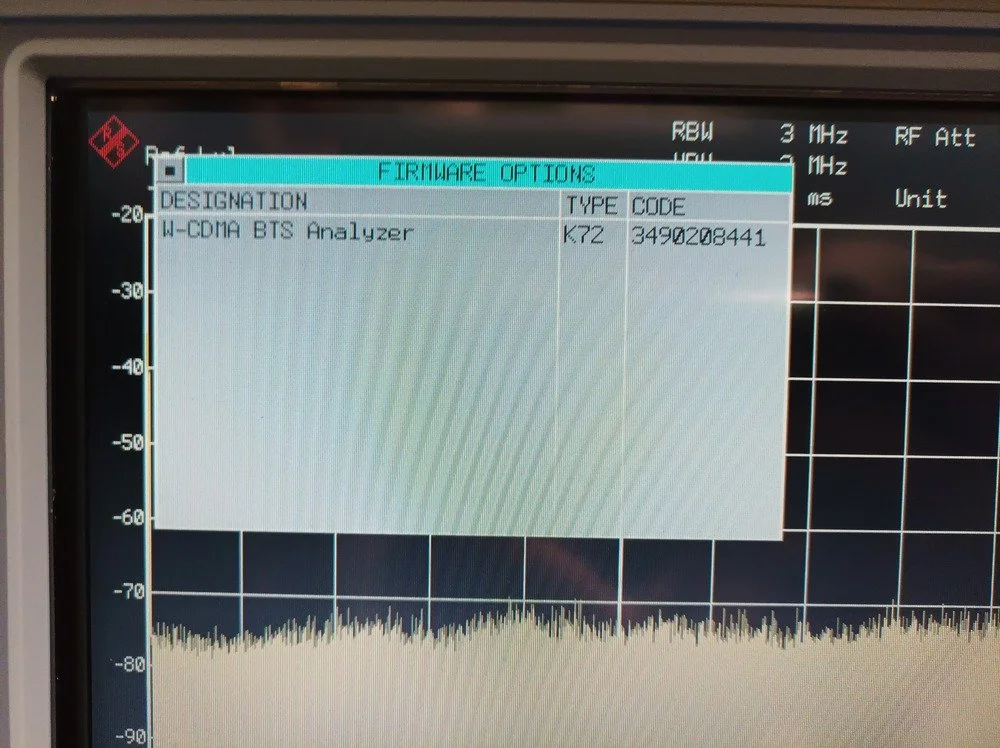 Rohde & Schwarz FSIQ 7, Signal Analyzer, 20Hz-7GHz, Options K72