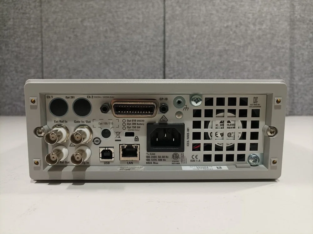 Keysight 53220A, Universal Frequency Counter/Timer, 350 MHz, 100 PS #